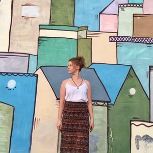 Meet your Posher, Caitlin